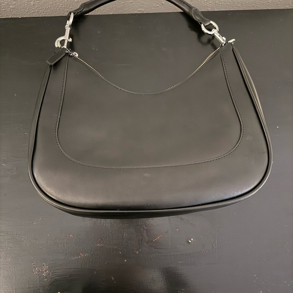 Marc Jacobs Black Crescent Hobo Bag - Picture 3 of 6